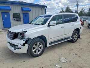 Lexus GX 4.6L 8 2013