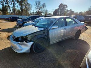 Toyota Camry LE 2.4L 4 2006