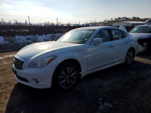 Infiniti M37 X 3.7L 6 2011