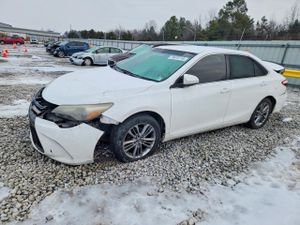 Toyota Camry LE 2.5L 4 2015