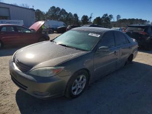 Toyota Camry LE 2.4L 4 2002
