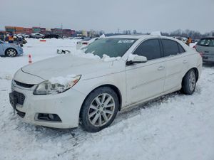 Chevrolet Malibu 2LT 2.0L 4 2015