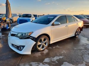 Toyota Camry BASE 2.5L 4 2012