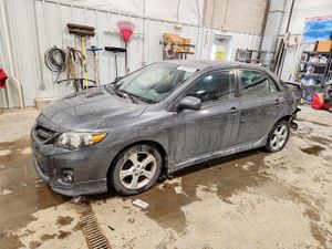Toyota Corolla BASE 1.8L 4 2012