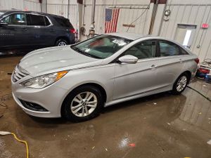 Hyundai Sonata GLS 2.4L 4 2014