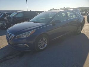 Hyundai Sonata SE 2.4L 4 2015