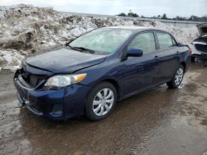Toyota Corolla BASE 1.8L 4 2013