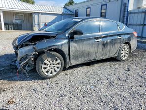 Nissan Sentra S 1.8L 4 2015