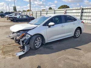 Toyota Corolla LE 2.0L 4 2025