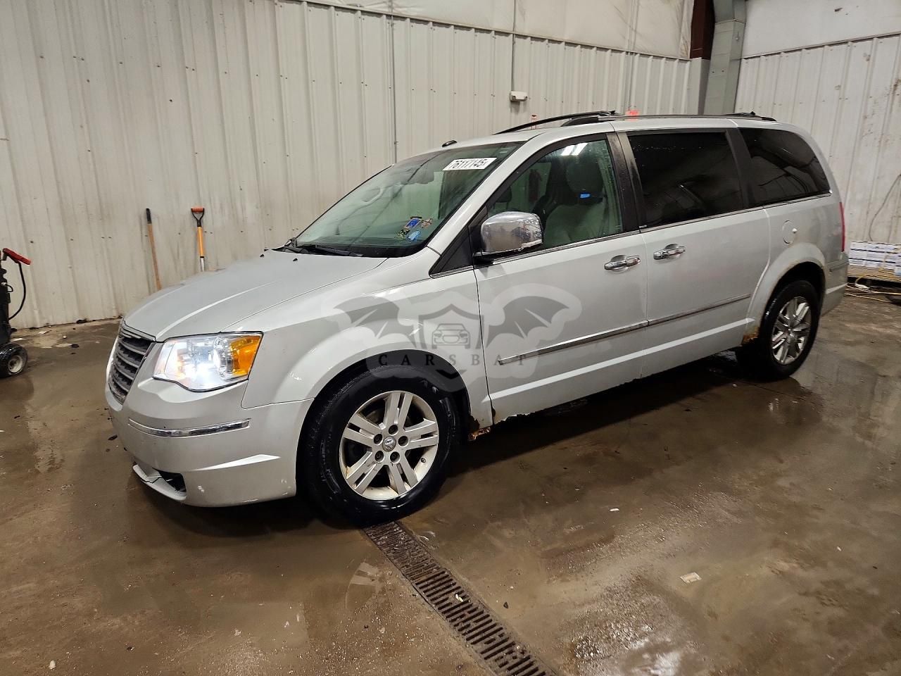 Chrysler Town & Country LIMITED 4.0L 6 2010