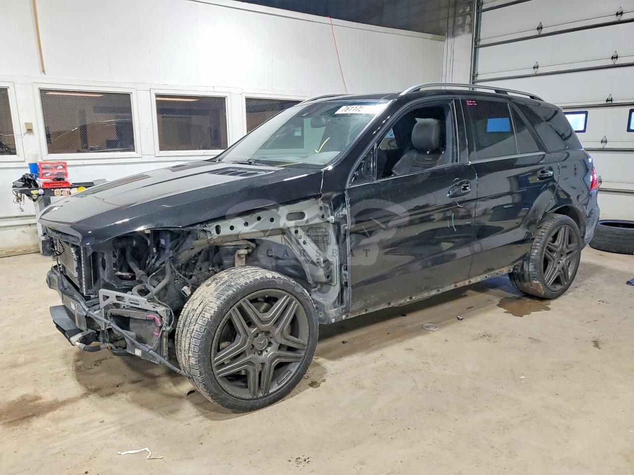 Mercedes-Benz ML 63 AMG 5.5L 8 2015