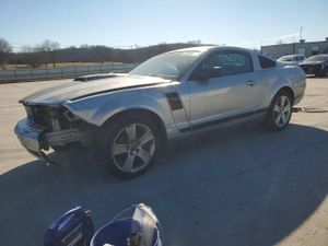 Ford Mustang 4.0L 6 2007