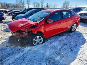 Ford Focus SE 2.0L 4 2013