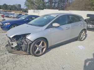Ford Focus TITANIUM 2.0L 4 2012