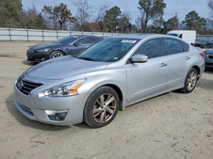 Nissan Altima 2.5 2.5L 4 2015