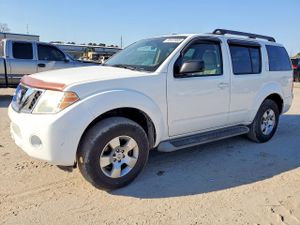 Nissan Pathfinder S 4.0L 6 2010