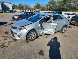 Toyota Corolla L 1.8L 4 2015