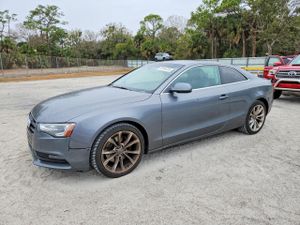 Audi A5 PREMIUM 2.0L 4 2013