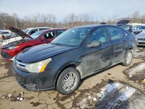 Ford Focus SE 2.0L 4 2010