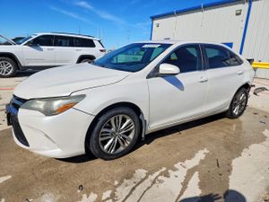 Toyota Camry LE 2.5L 4 2015