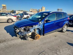 Ford Escape TITANIUM 2.0L 4 2015