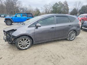 Toyota Prius 1.8L 4 2015