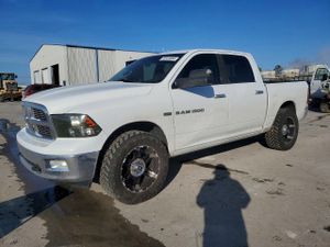 Dodge RAM 5.7L 8 2011