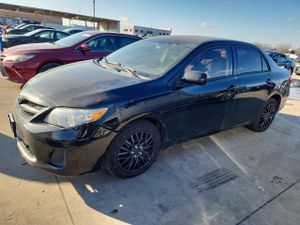 Toyota Corolla BASE 1.8L 4 2012