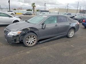 Toyota Camry BASE 2.5L 4 2010