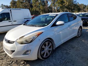 Hyundai Elantra GLS 1.8L 4 2013