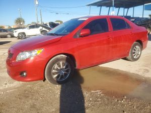 Toyota Corolla BASE 1.8L 4 2010