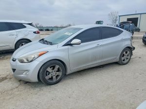 Hyundai Elantra GLS 1.8L 4 2013