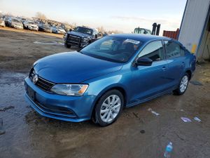 Volkswagen Jetta SE 1.8L 4 2015