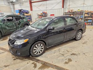 Toyota Corolla BASE 1.8L 4 2013
