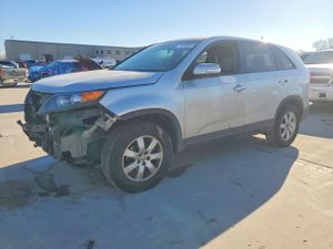 Kia Sorento LX 2.4L 4 2013
