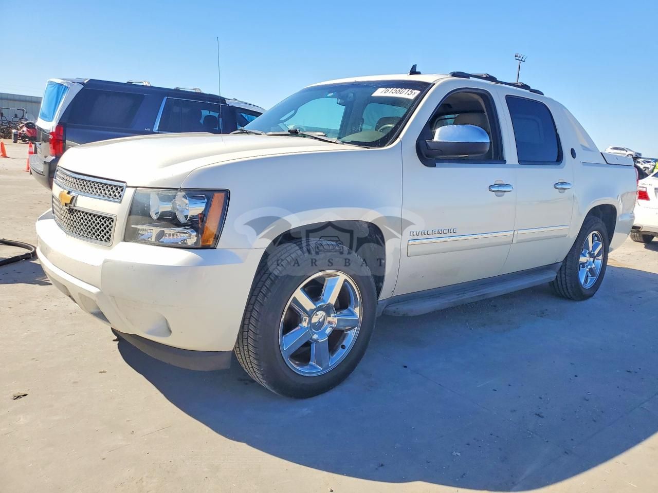 Chevrolet Avalanche LTZ 5.3L 8 2013