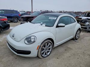 Volkswagen Beetle 1.8L 4 2014
