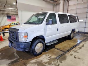 Ford Econoline E350 SUPER DUTY WAGON 5.4L 8 2012