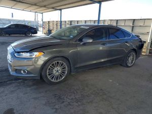Ford Fusion SE 2.0L 4 2013