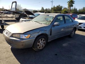 Toyota Camry 3.0L 6 1999