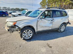 Subaru Forester LIMITED 2.5L 4 2012