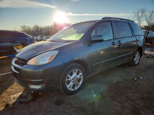 Toyota Sienna XLE 3.3L 6 2005