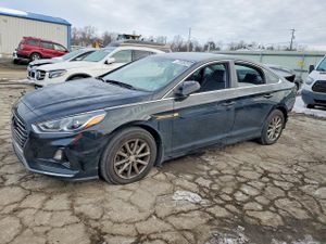 Hyundai Sonata SE 2.4L 4 2019