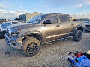 Toyota Tundra CREWMAX SR5 5.7L 8 2012