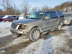 Ford Expedition XLT 5.4L 8 2003