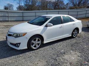Toyota Camry L 2.5L 4 2013