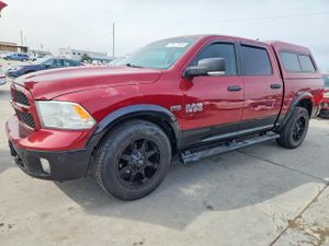 RAM 1500 SLT 5.7L 8 2015