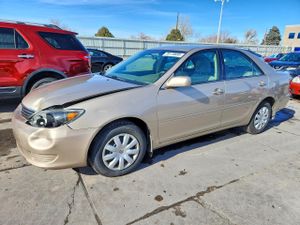 Toyota Camry LE 2.4L 4 2005