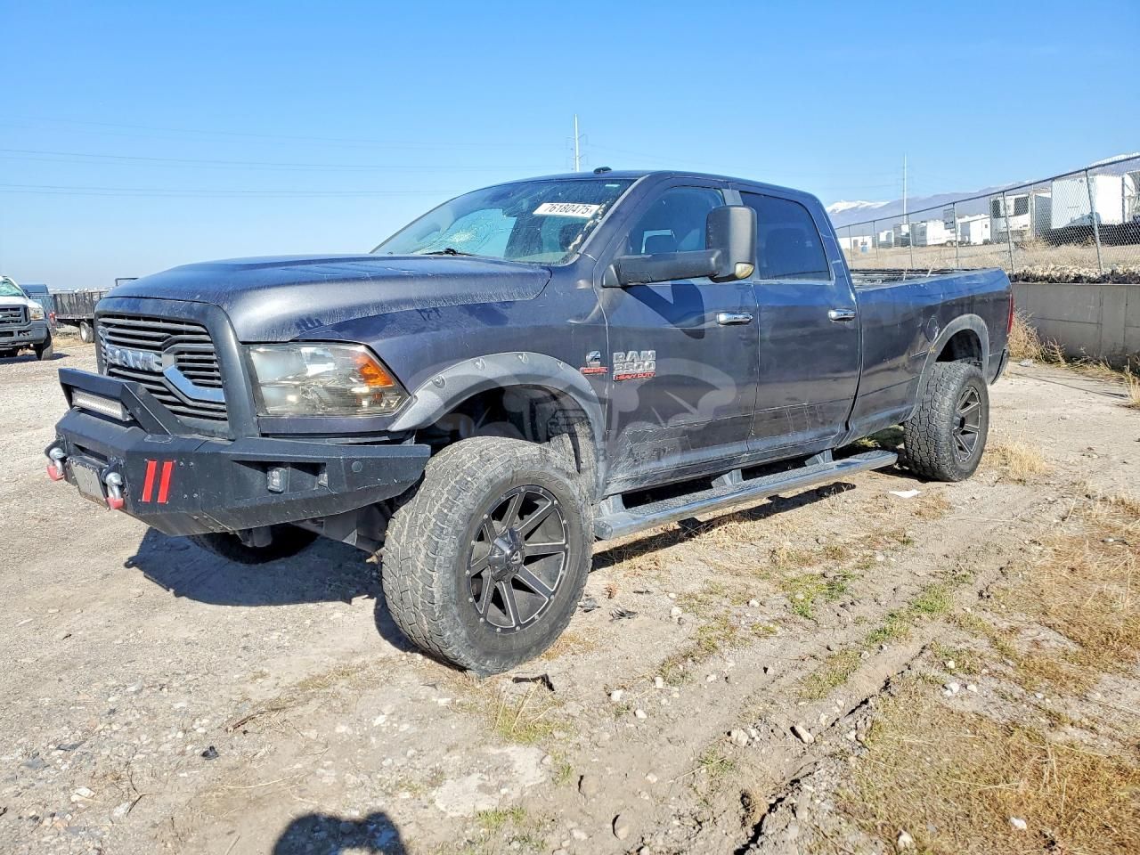 RAM 3500 SLT 6.7L 6 2015