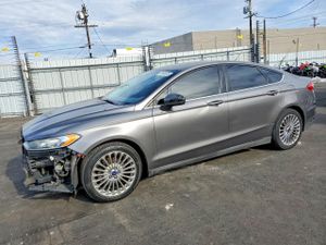 Ford Fusion S 2.5L 4 2013